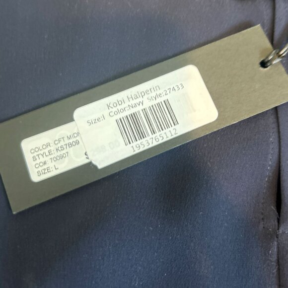 Brand New KOBI HALPRIN 100% Silk Blouse in Navy Blue Size Large Retail $298 NWT - Picture 6 of 7
